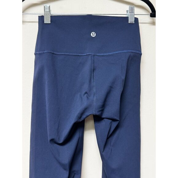 LULULEMON BUNDLE - Wunder Under Navy, Cadence Crusher Tight Tiny Geo Blk/Wht, 4 - Picture 14 of 16